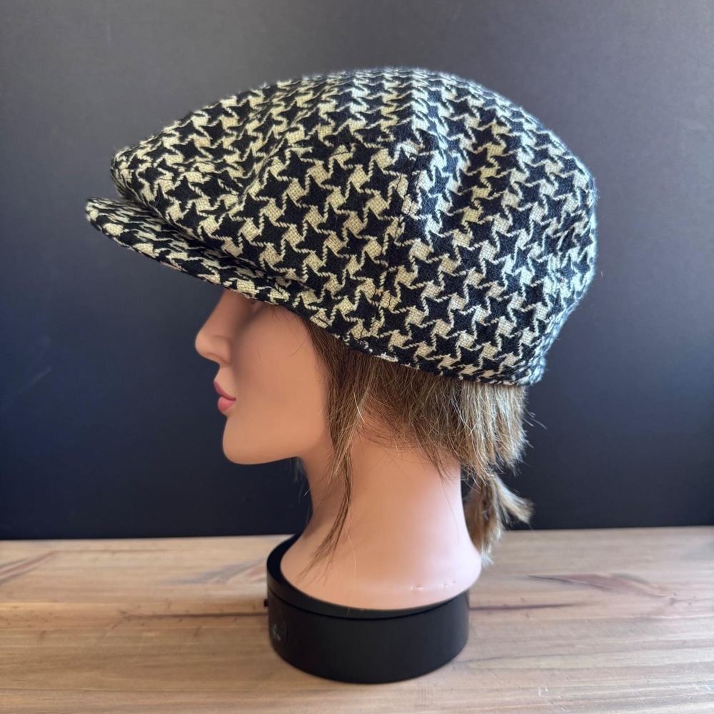 Vintage y2k L/XL black and white houndstooth newsboy cap hat Funky street style